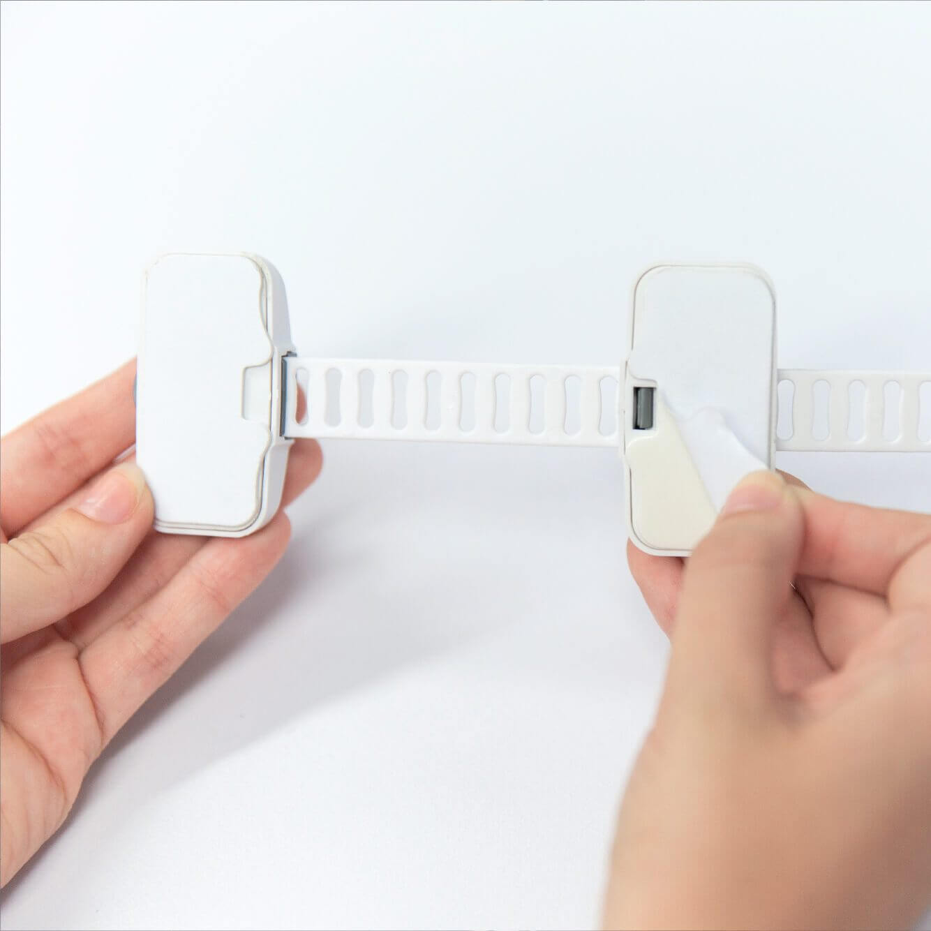 Adjustable + Adhesive Premium Multi Latch – Perma Child Safety US